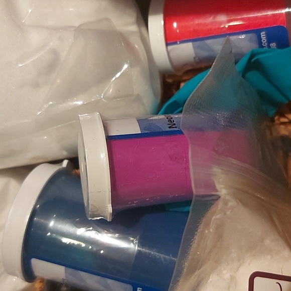 Voyageur Deluxe Bath Bomb Kit NWOT/Gift Set/Crafts - Picture 3 of 5